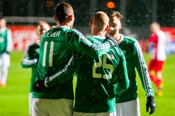 Levadia kohtub lätlastega