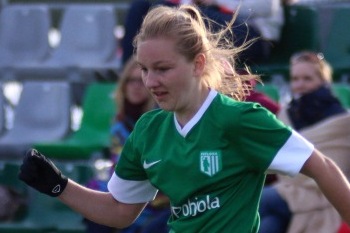 Video: Flora naiskond alustas hiigelvõiduga