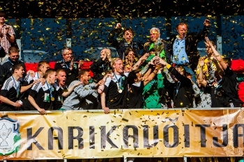 Homme selguvad karikavõistluste poolfinaalpaarid