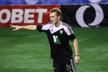 Levadia duubel lõi Santosele viis