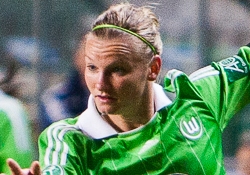 Saksamaale lõppseisu 10:0 vormistanud Alexandra Popp mängis 2013. aastal Wolfsburgiga Eestis Pärnu JK vastu. Foto: Gertrud Alatare