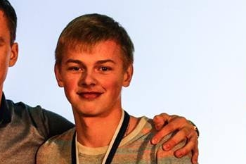 Trans sai Esiliiga B-st täiendust