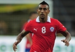 Vidal hakkab lisaks Tšiili koondisele ka Bayernis puna-valget särki kandma. Foto: zimbio.com