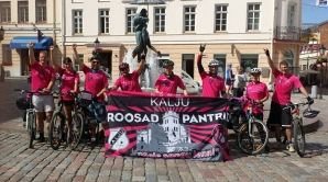 Tour de Panthere ehk Kalju fännid sõitsid Tartusse mängule jalgratastel!