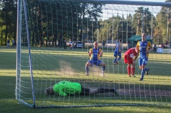 Galerii: Pärnu ja Trans tegid penaltisajus viigi
