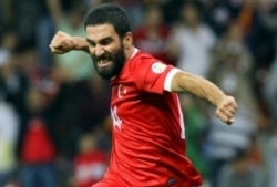 Arda Turan andis Hollandi vastu väravasöödu ning lõi ka värava. Foto. tff.org