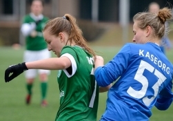 Tammikule (vasakul) jäi koduliiga väikeseks. Foto: Imre Pühvel