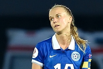 Inglannad koolitasid Lillekülas naistekoondist