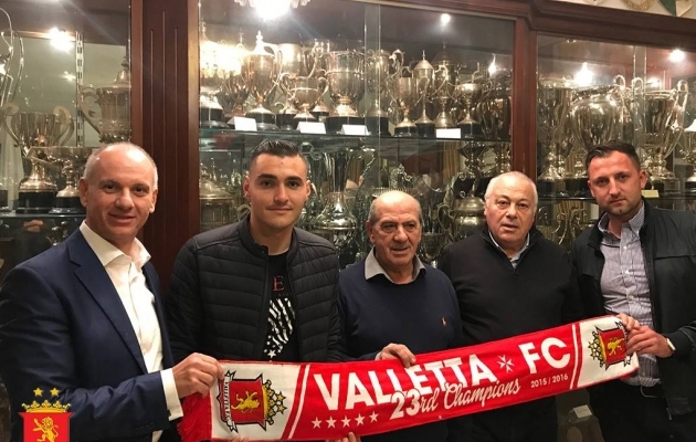 Valletta jätkab tiitlikonkurentsis
