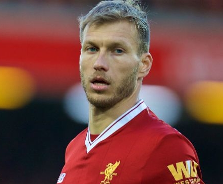 Lovren võeti vigastusega välja, Klavan sai platsile, maagiline trio jätkab Liverpooli vedamist ka koduliigas