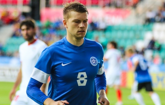 Mööl tegi nullimängu, Hannes Anier pääses põhikoosseisu